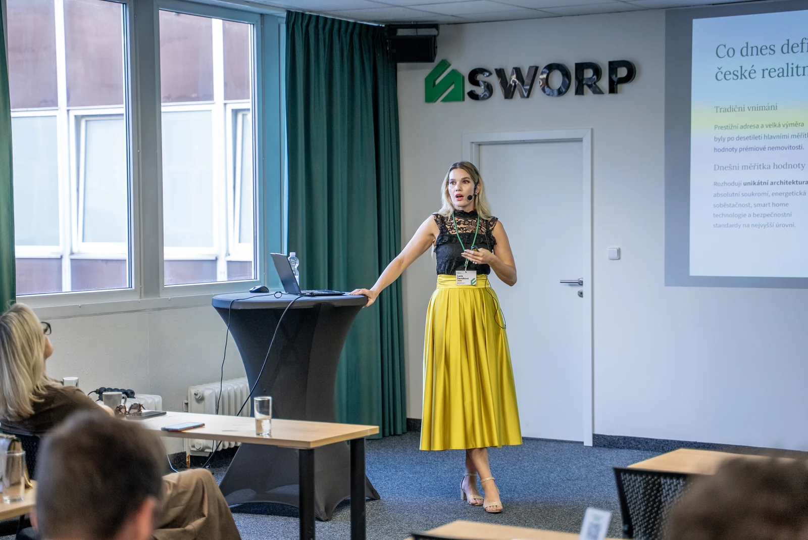 Přednáška o českých realitách ve SWORP Academy.